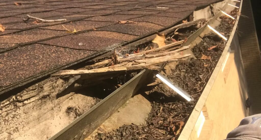 Gutter Repair in Greenwood Area